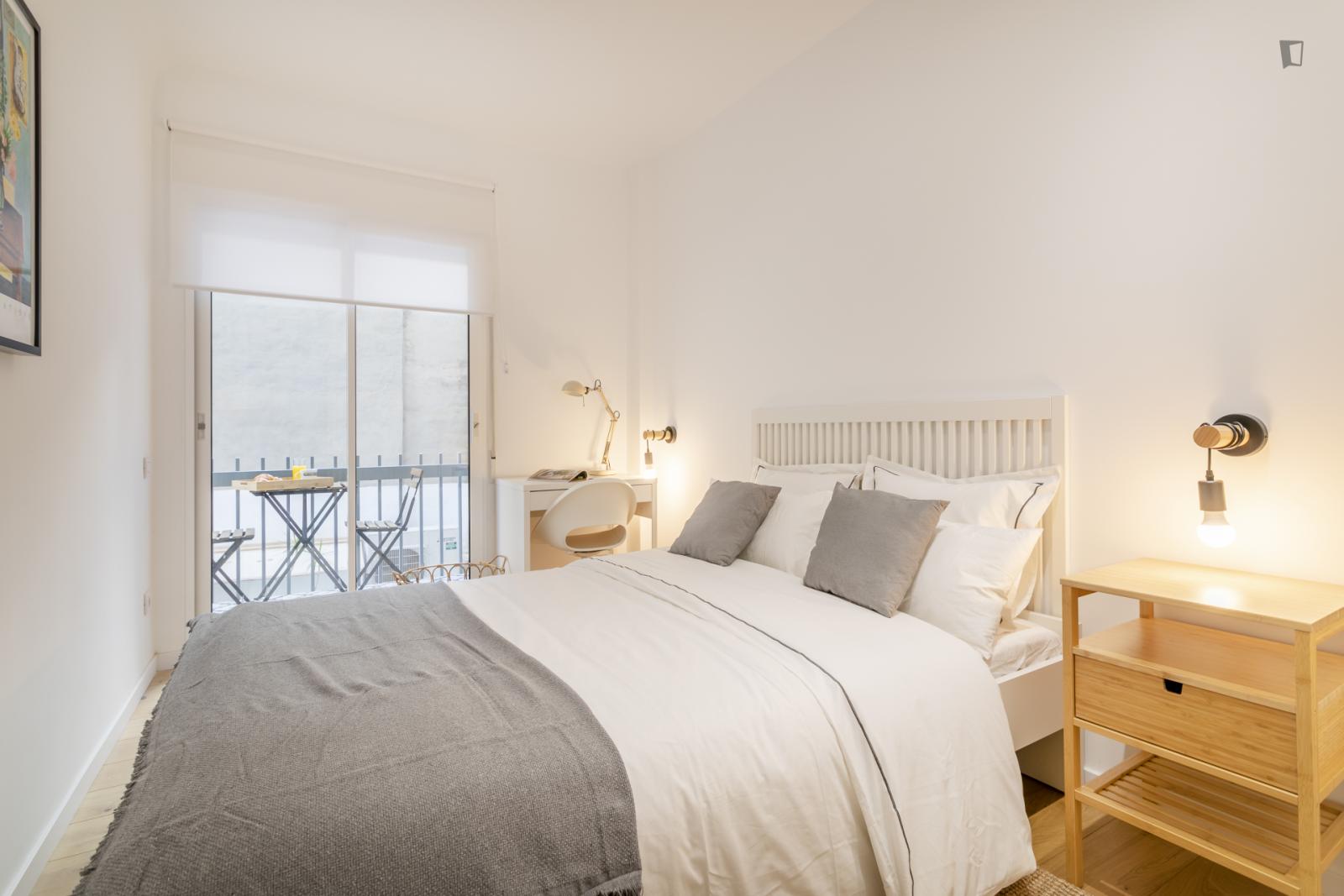 Bedroom For Rent In Marva 17, Alicante - 1
