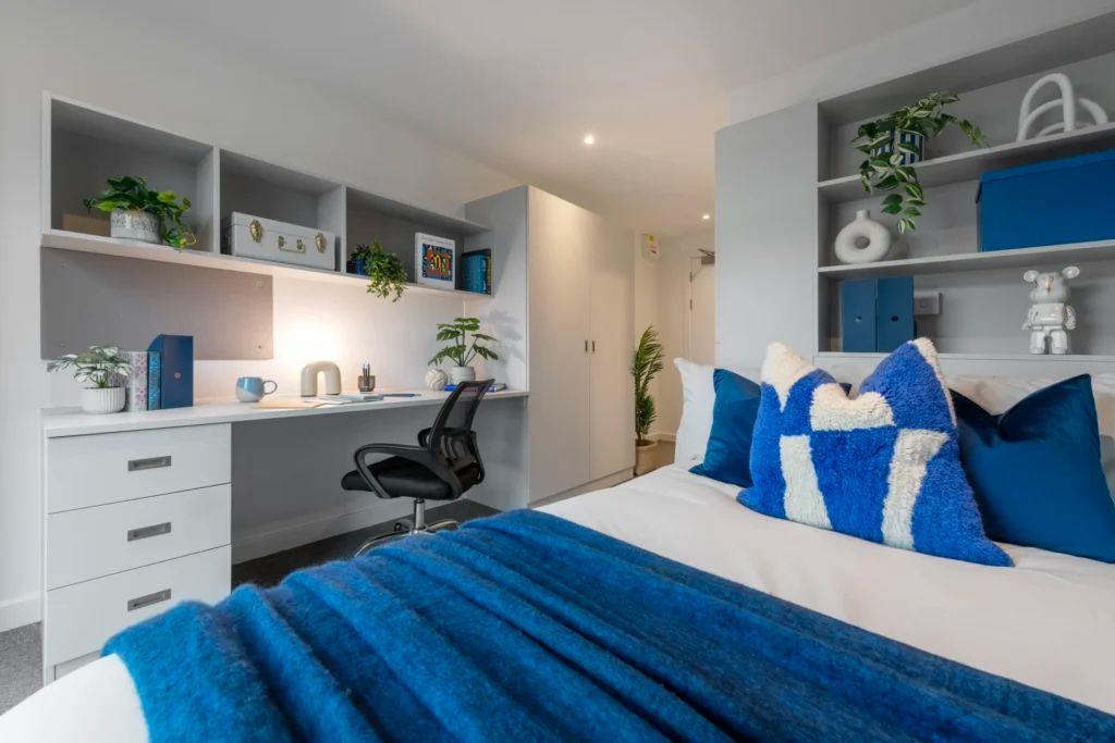 Premium Plus En Suite - 23