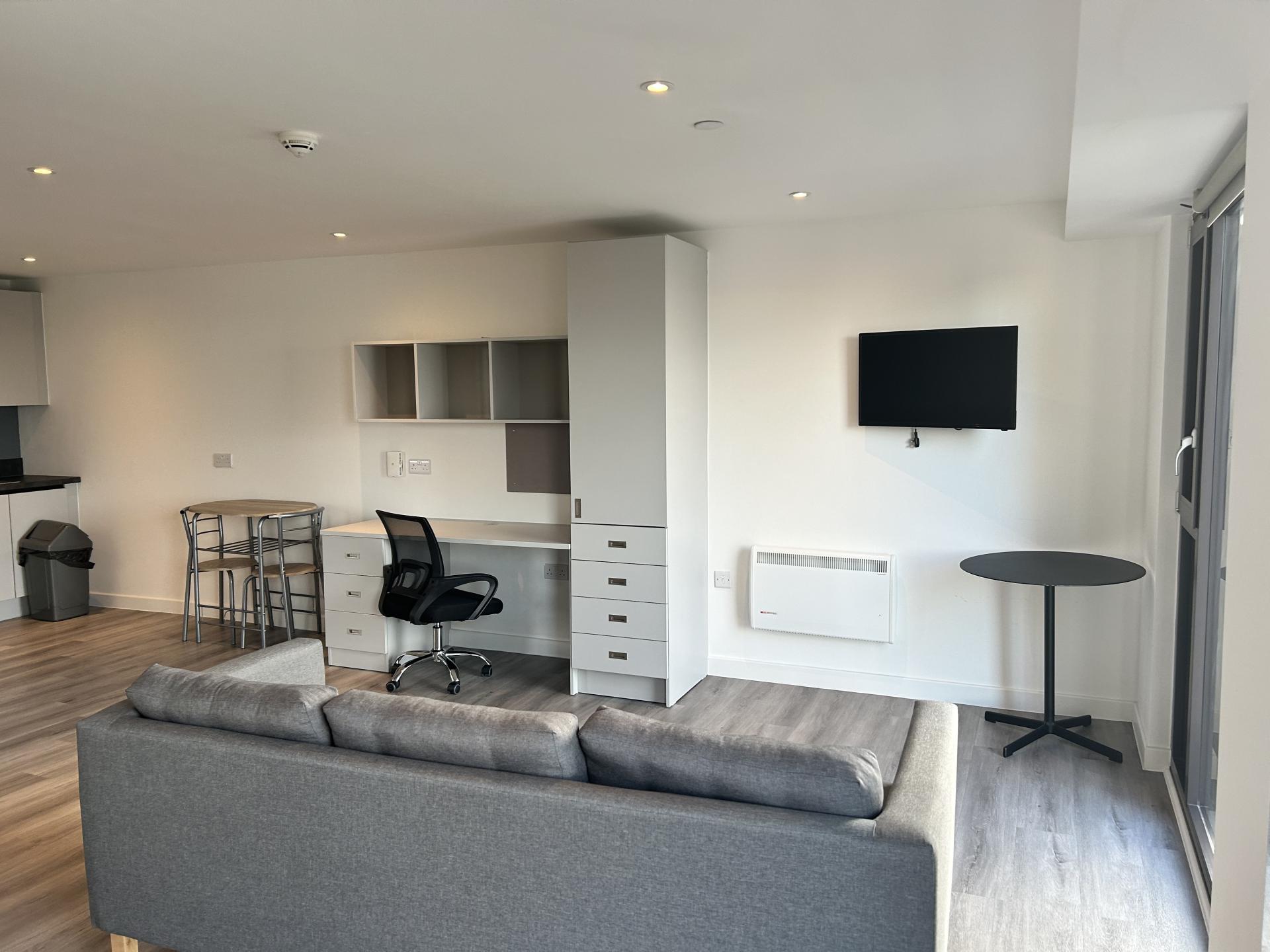 Penthouse - 27