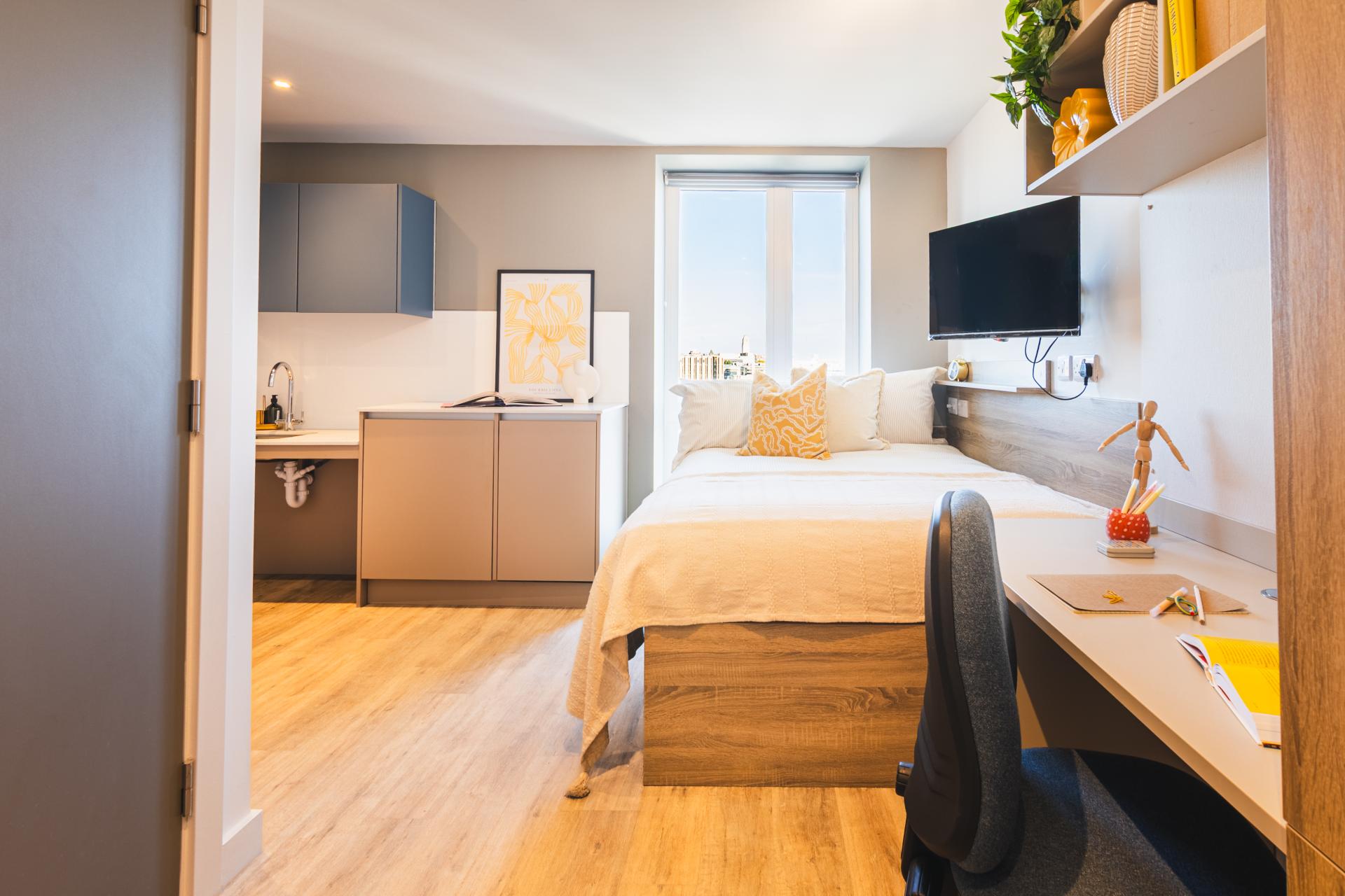 Studio - Luxe | Accessible - 2
