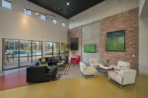 University House Fayetteville - Communal Area