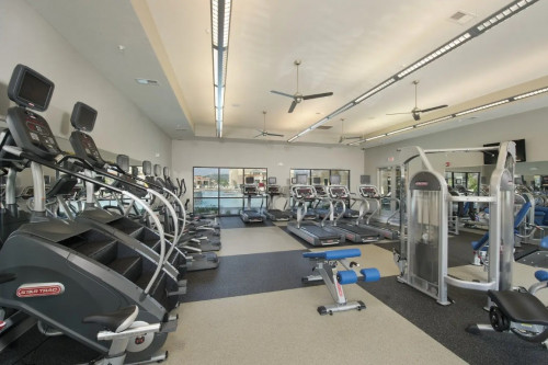 University House Fayetteville - On-site Facilities