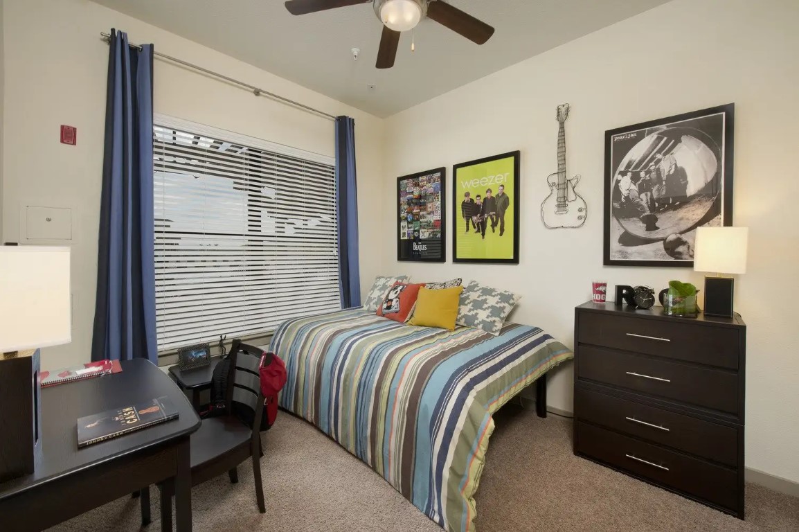 University House Fayetteville - Gallery - 24