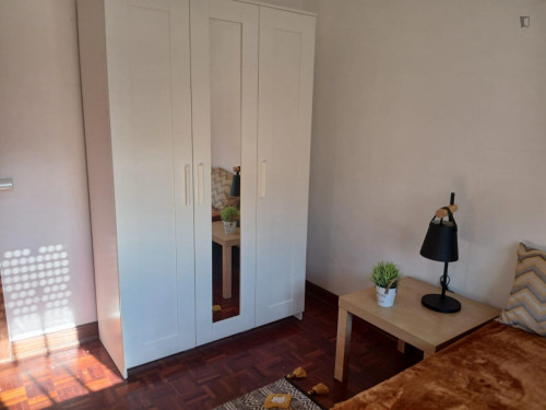 Comfy Single Bedroom close to Alma Shopping