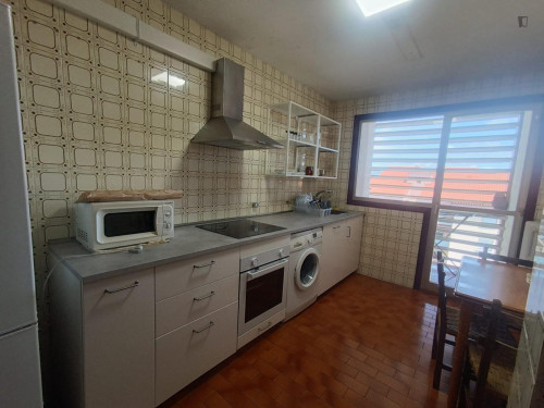 Inviting single bedroom in Iturrama