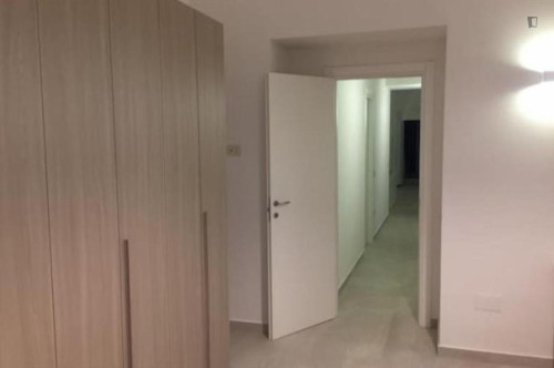 Beautiful 2-bedroom apartment located in the Chiaia neighbourhood and well connected to the city center of Napoli
