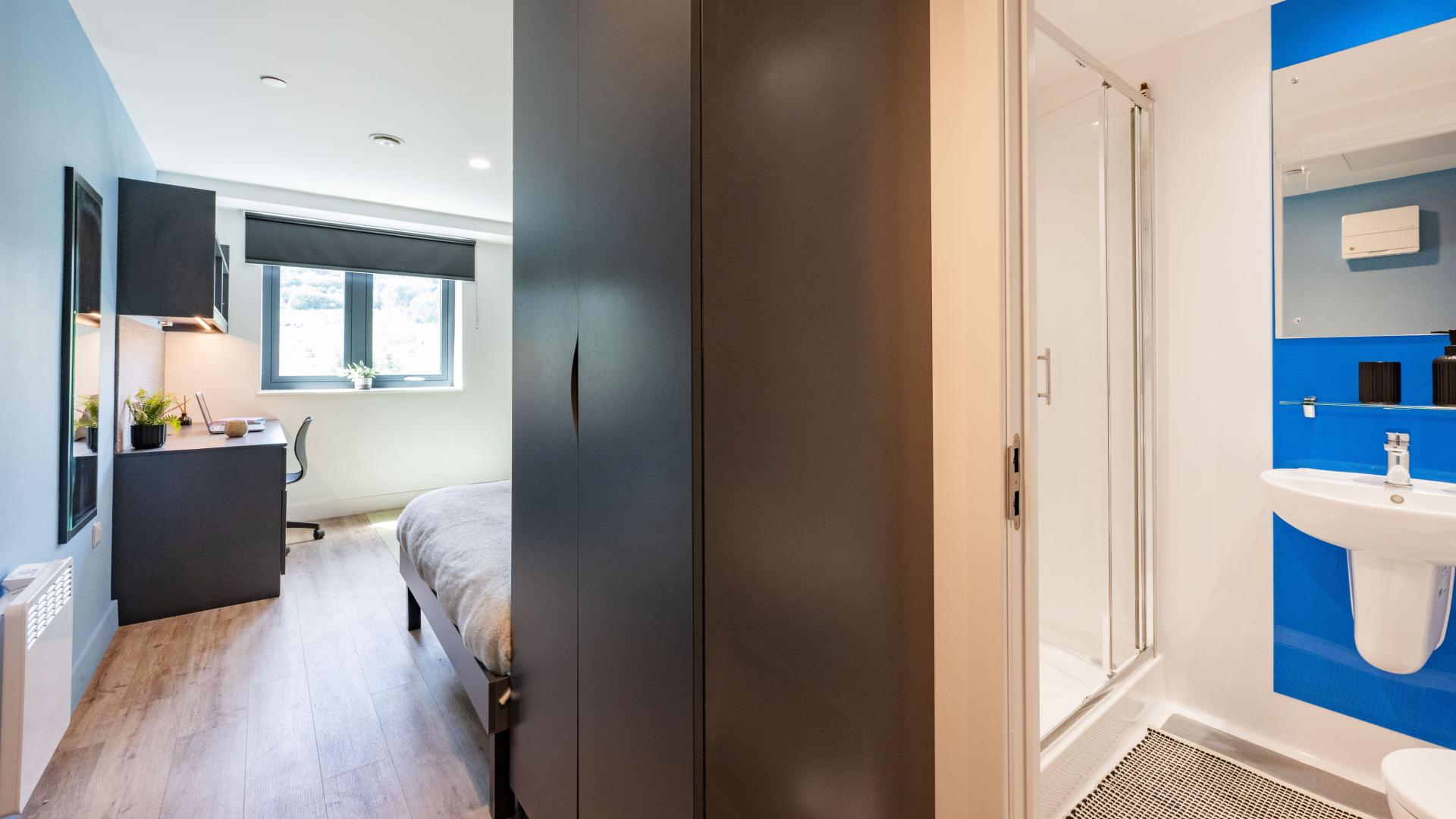  Classic Plus Studio  -  Hollis Wharf  - Gallery -  16