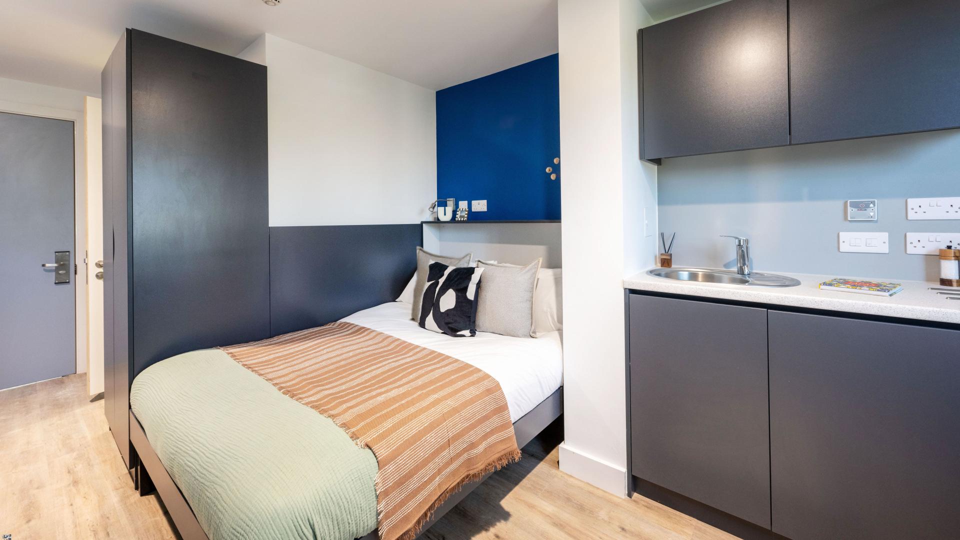  Premium Plus Studio  -  Hollis Wharf  - Gallery -  4