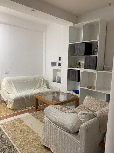Double bedroom in a 3-bedroom flat near Luiss Business School - Gallery - 2