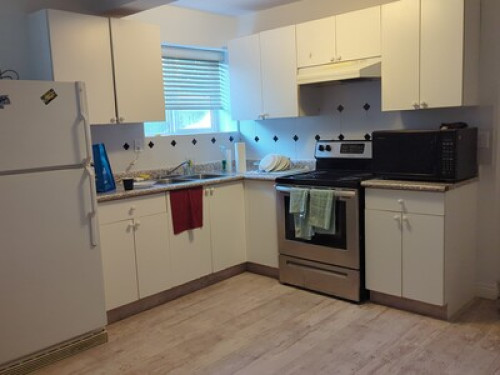 rooms-for-rent-surrey-17370496820241218045540AM