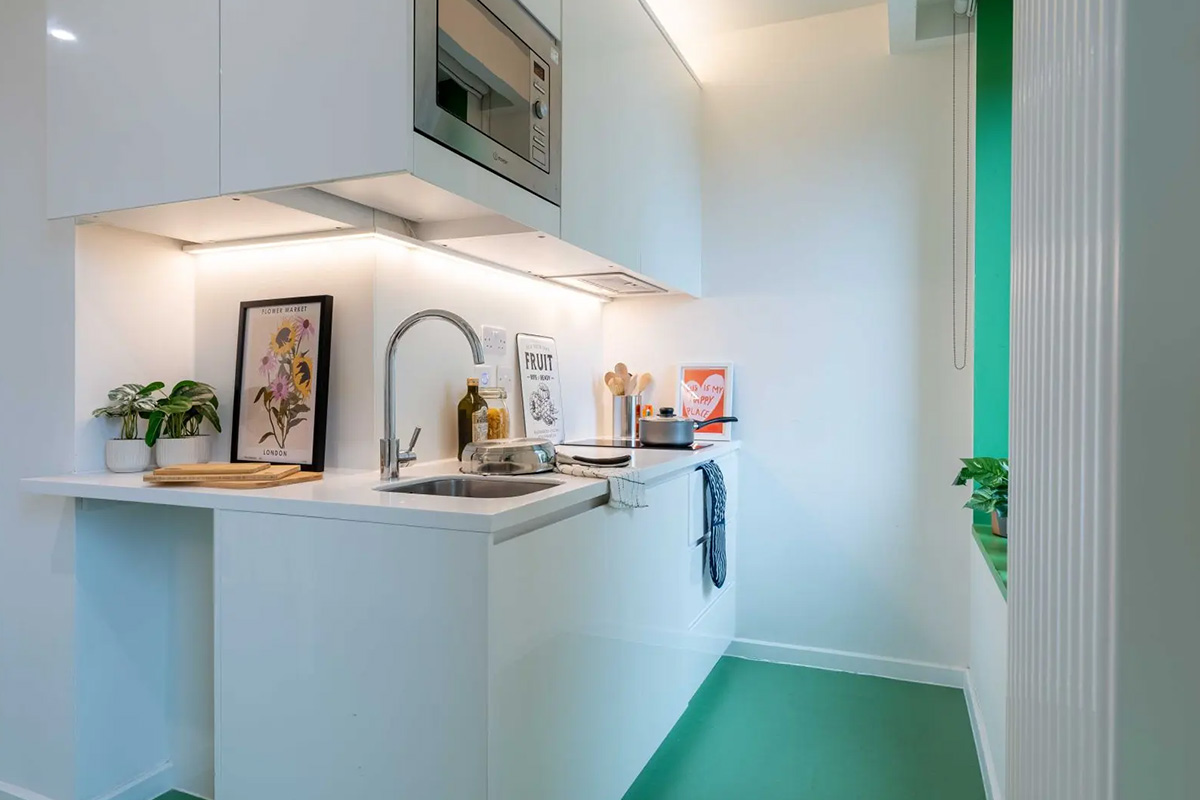  2 Bedroom Apartment  -  Brighton Residence - Flexible Tenancies  - Gallery -  1