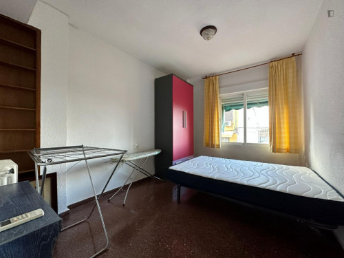 Excellenty double bedroom in the centre of Granada