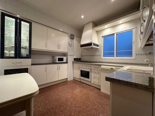 Excellenty double bedroom in the centre of Granada