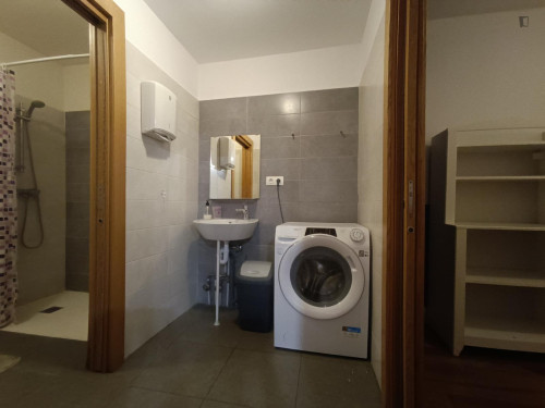 Cute single bedroom in the centre of Pamplona - Gallery - 13