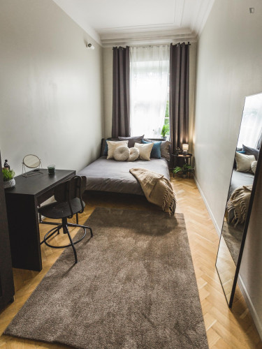 Cute single bedroom in shared flat near the University of Latvia  - Gallery -  5