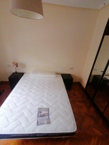 Warm double bedroom in the Infante Juan Manuel neighbourhood