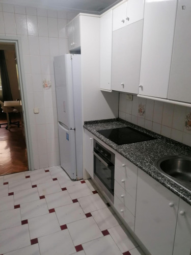 Warm double bedroom in the Infante Juan Manuel neighbourhood - Gallery - 4