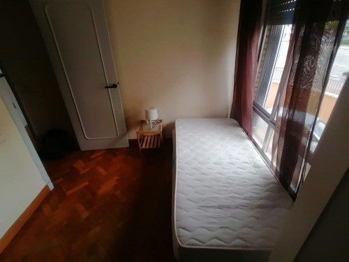 Comfy single bedroom in Infante Juan Manuel