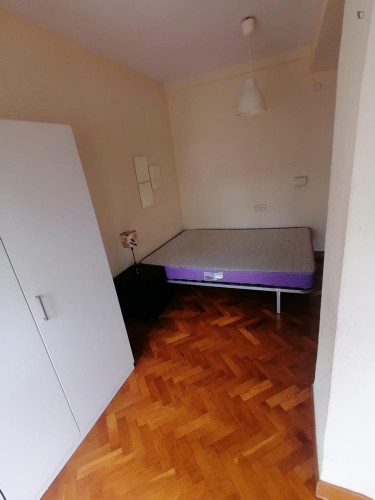 Sublime double bedroom in the Infante Juan Manuel neighbourhood