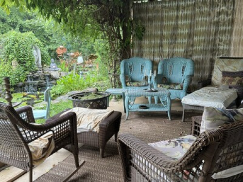 Serene Home - Gallery - 37