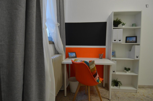 Cosy single bedroom in shared flat near the Reggio Emilia railway station - Gallery - 19