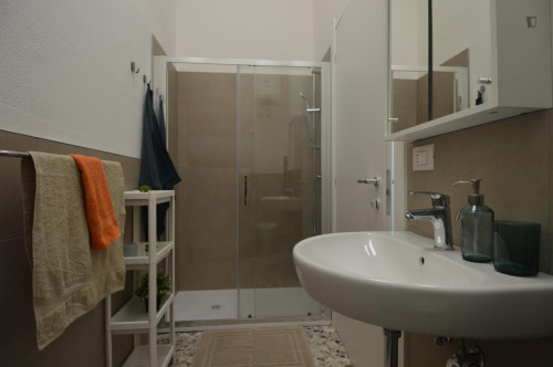 Very pleasant double bedroom in the centre of Reggio Emilia - Gallery - 14