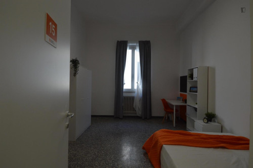 Very pleasant double bedroom in the centre of Reggio Emilia - Gallery - 24