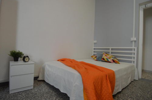 Very pleasant double bedroom in the centre of Reggio Emilia - Gallery - 13