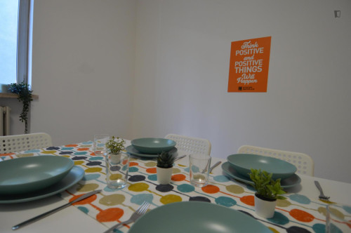 Very pleasant double bedroom in the centre of Reggio Emilia - Gallery - 6