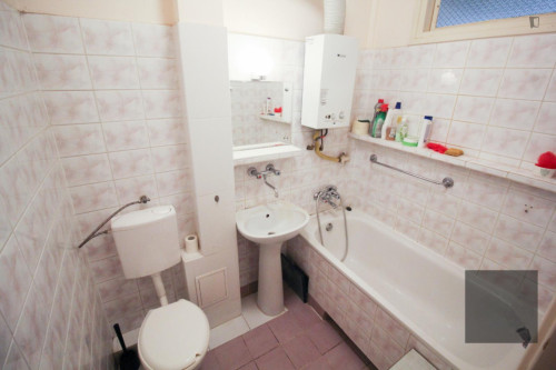 Neat 2-bedroom apartment in Grzegórzki