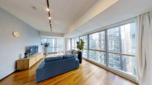 Stylish Vibrant Apt. w/ City Views near Red Dot Design Museum