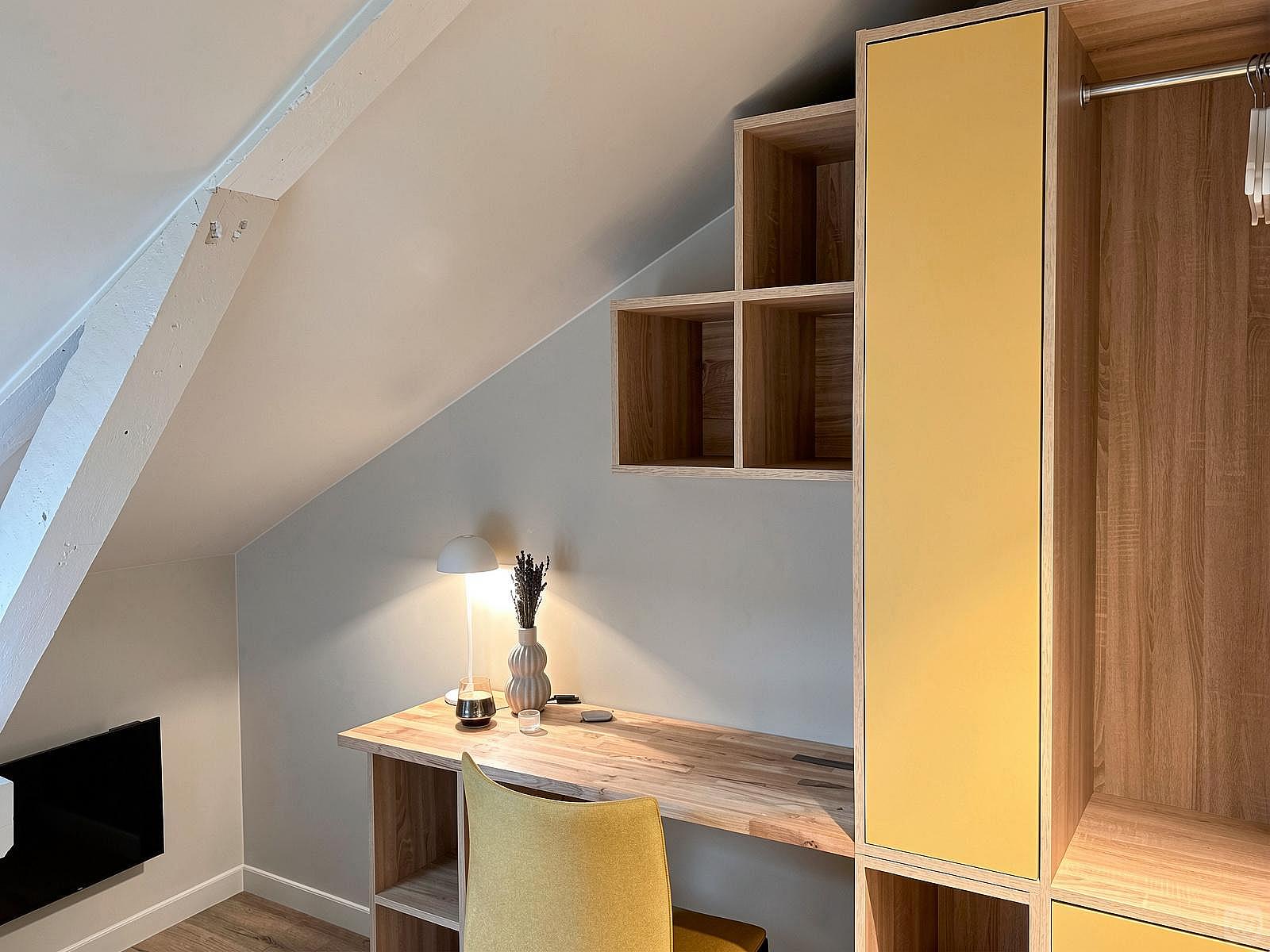 Room 1 - Standard - Private - 6