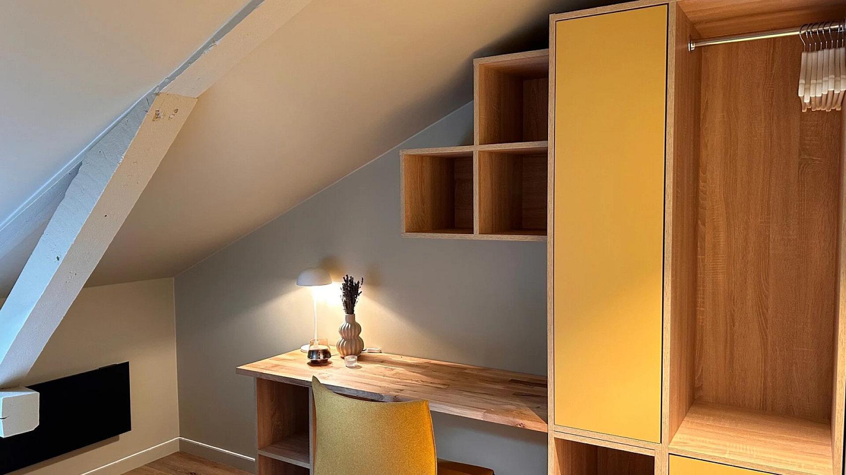 Room 1 - Standard - Private - 4
