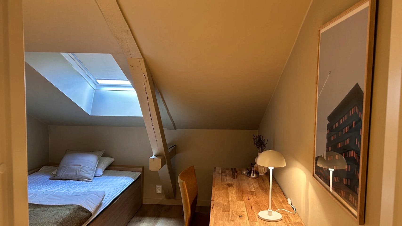 Room 2 - Standard - Private - 2