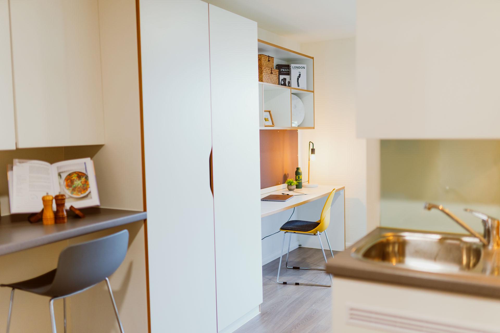  Gold Plus Studio (City View)  -  Bridge Street Exchange  - Gallery -  10