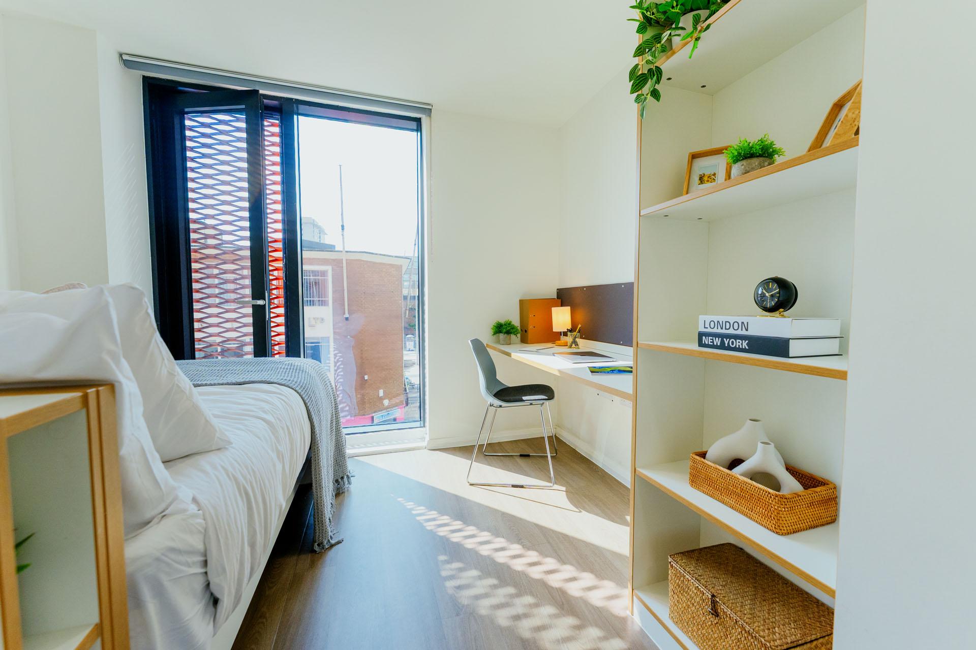  Silver En Suite  -  Bridge Street Exchange  - Gallery -  1