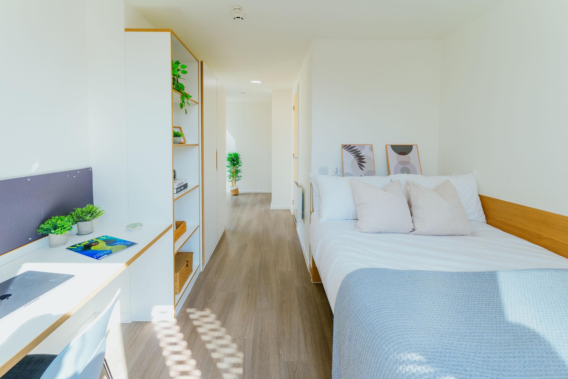  Silver En Suite  -  Bridge Street Exchange  - Gallery -  11