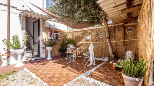 Appealing 2-bedroom apartment near the S. Rossore train station 