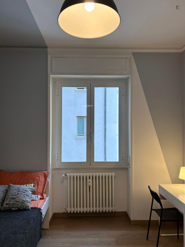Nice single bedroom in shared flat in Brescia