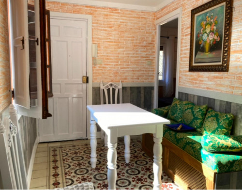 Exciting 2 Bedroom Apartment close to Alhambra - Gallery - 5