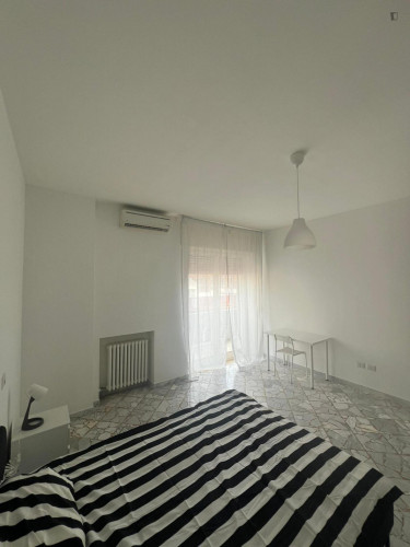 Very nice single bedroom in Murat
