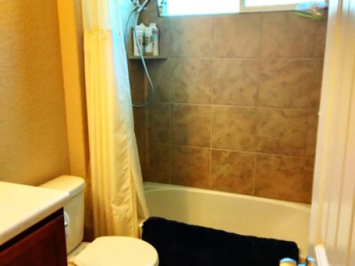 Furnished room for Travel Nurses - Gallery - 11