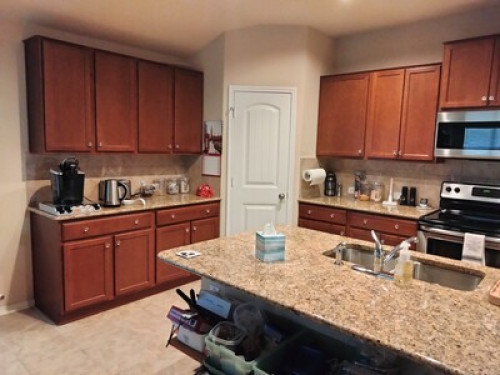 Furnished room for Travel Nurses  - Gallery -  5
