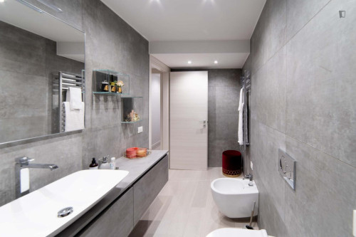 2-Bedroom Apartment in Moscova - Gallery - 11