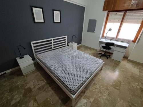 Homely double bedroom near the Orti di San Pietro park