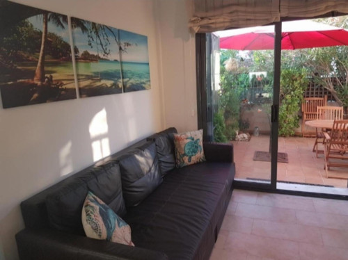 2-bedroom house, with outdoor area and swimming pool - Gallery - 15
