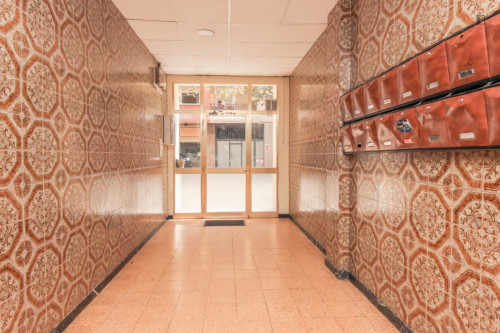 Great looking single bedroom in a property with balcony and outside area