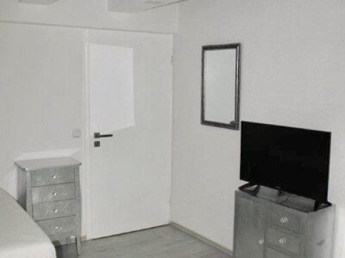 modern homestay in KA incl. Wifi