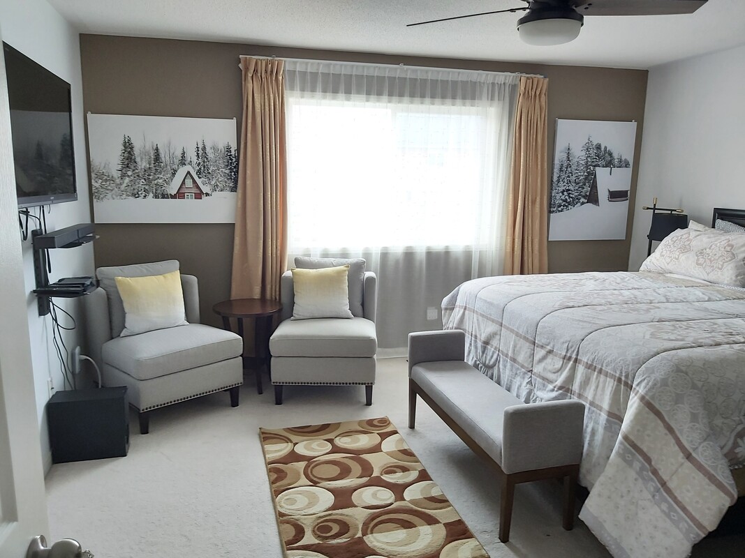  Bedroom 1: King Size Bed(Full Room)  -  2 Bedroom available - Min 30 Days  - Gallery -  1