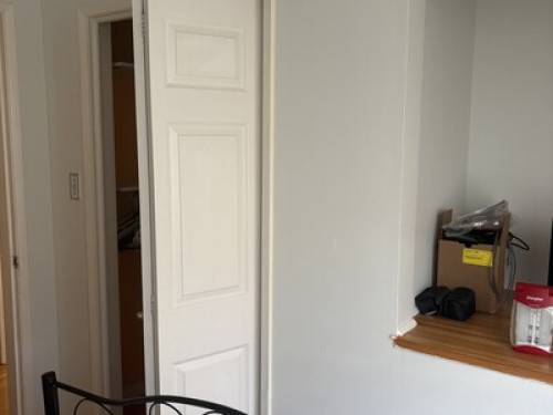 casual-easygoing-homestay-w-coquitlam-80640233720250214052955AM